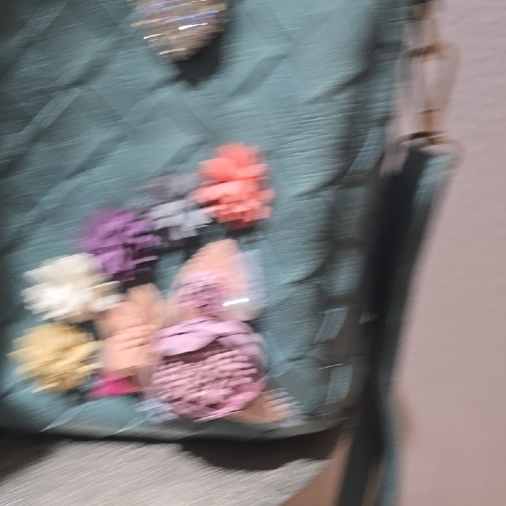 Teal Woven Handbag with Chain Detail Great For Summer Can Be Crossbody Bag - Picture 4 of 8